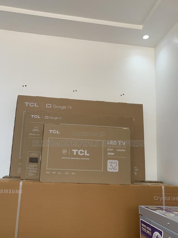 Stream More, See More: The TCL 32-Inch Smart Led Experience · Photo 3