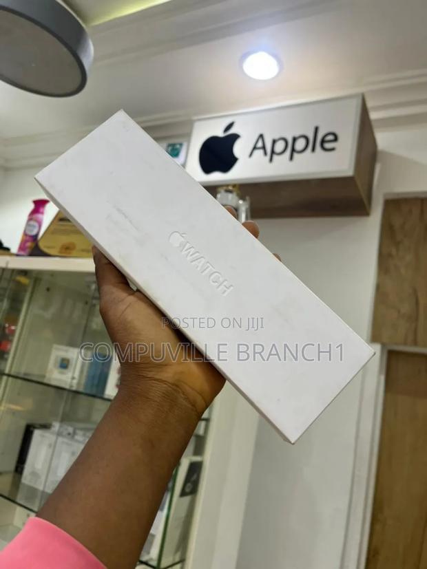 Apple Watch Series 10 · Photo 4