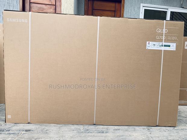 Samsung 75" Q70d Ultra-Smooth 120hz Gaming Pictures · Photo 3