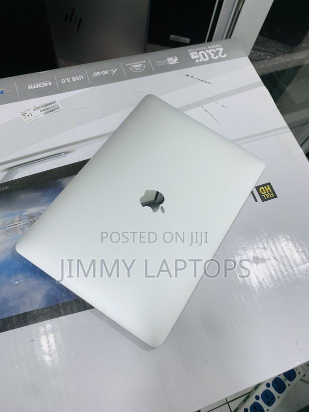Laptop Apple MacBook Pro 2020 16GB Intel Core I5 SSD 512GB photo 5