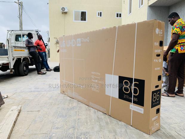 Lg 86ur80: The Expansive Smart Entertainment Center · Photo 2