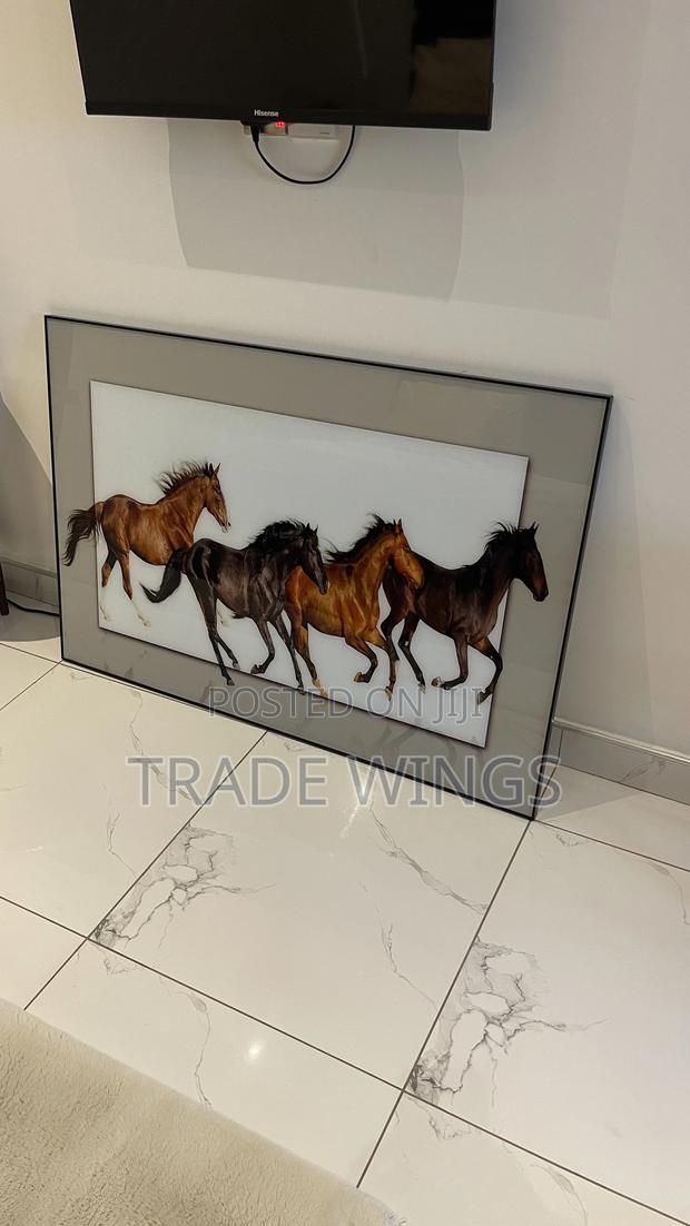 1 Used Big Glass Horse Frame for Sale photo 2