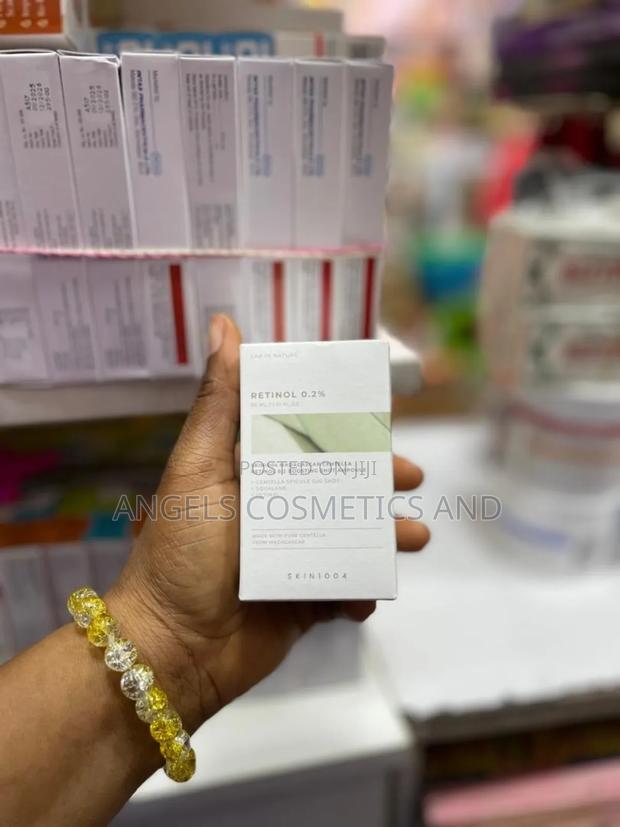 Skin1004 Madagascar Centella Retinol 0.2 Boosting Ampoule Shot · Photo 2