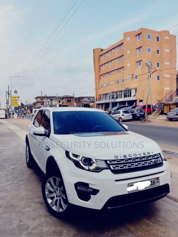Land Rover Discovery Sport HSE 2015 White · Photo 3