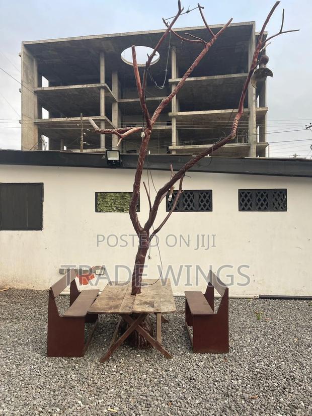 Custom Tree With Bench for Outdoor Seating photo 2