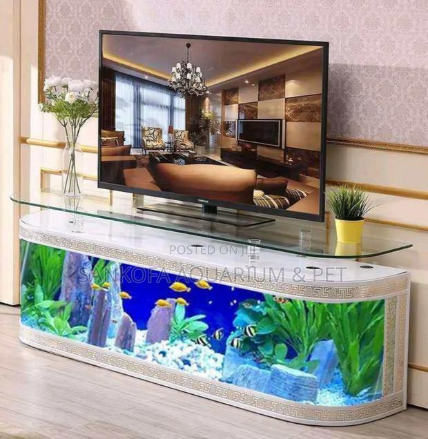 We Build Ultra Modern Tv Unit Cabinet Aquarium · Photo 2
