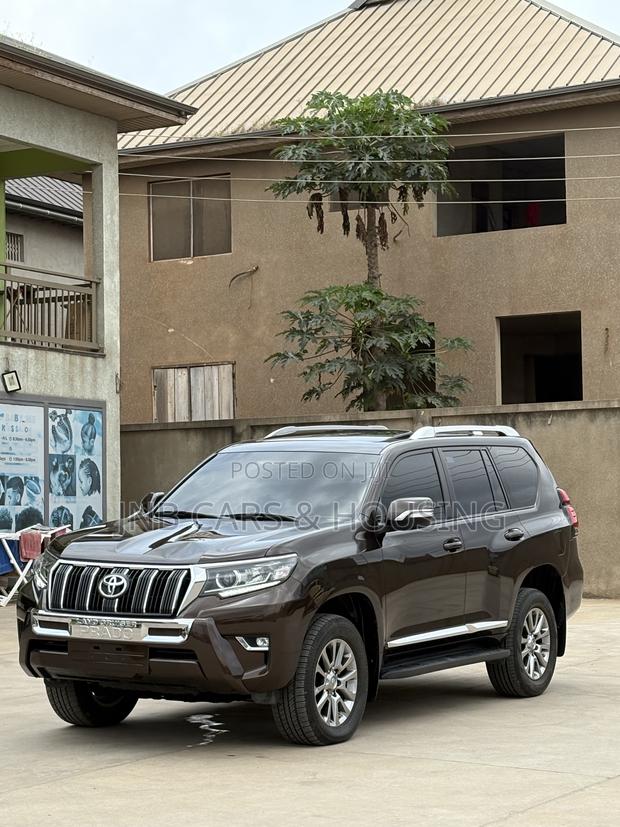 Toyota Land Cruiser Prado 2.7 2020 Brown