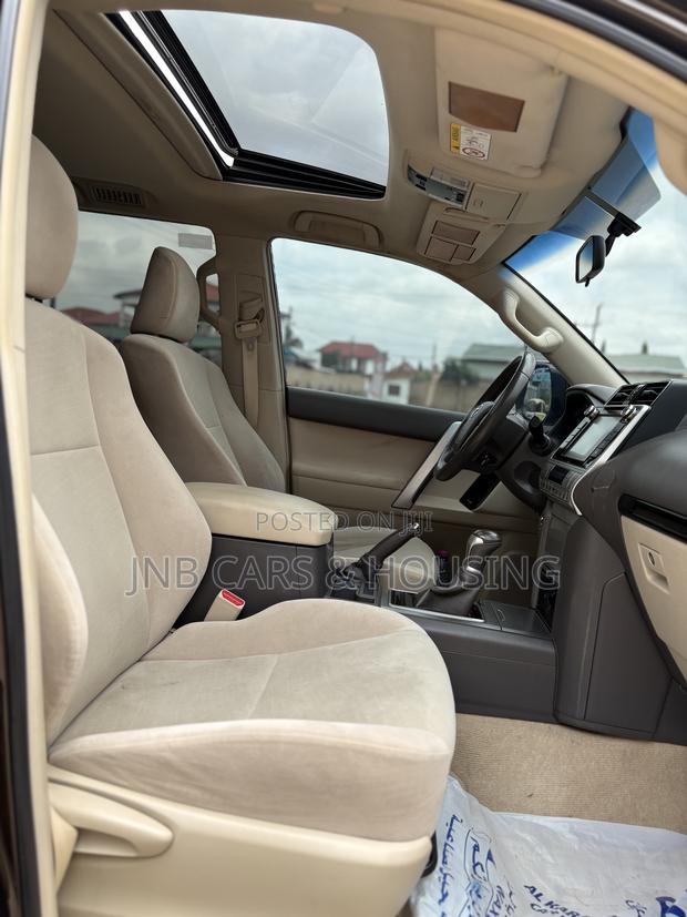 Toyota Land Cruiser Prado 2.7 2020 Brown