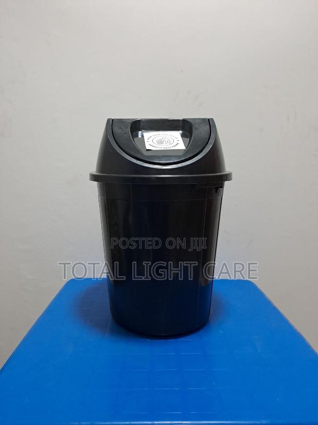 40 Liters Swivel Dustbin