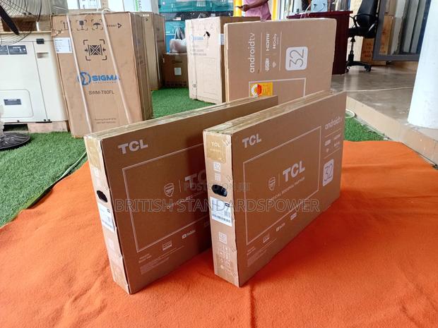 Warranted 32" TCL Tv · Photo 4