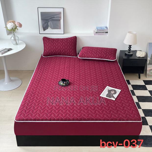 Mattress Pad Cover photo 2