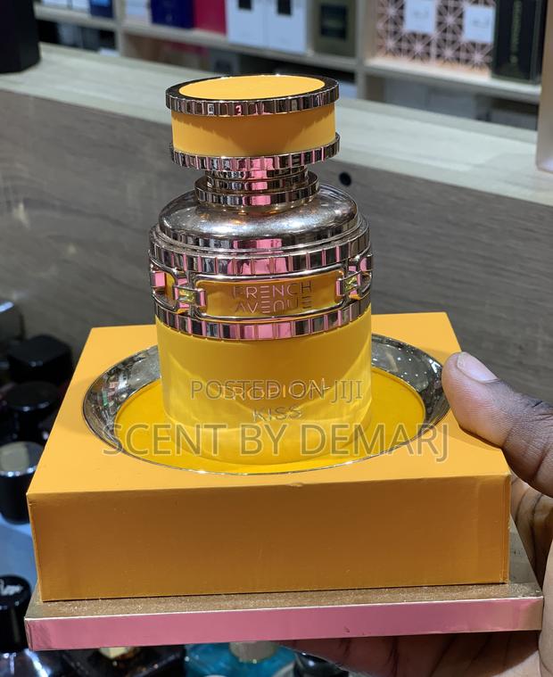 Tropical Kiss image 2