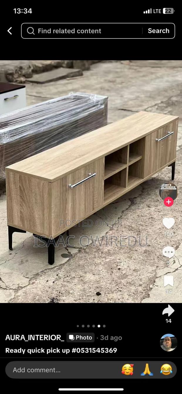 Television Console · Photo 2