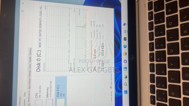 Laptop HP EliteBook 1030 16GB Intel Core I5 SSD 256GB photo 5