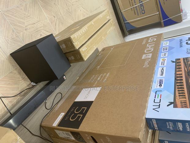 Lg 55ur80 Series: Your 55-Inch Smart Tv · Photo 4