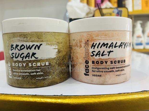 Face Facts Brown Sugar And Himalayan Salt Scrub · Photo 2