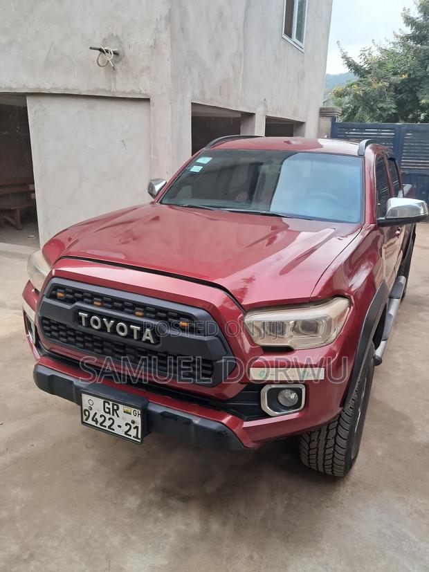 Toyota Tacoma TRD Off Road 2017 Red photo 2