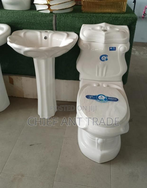Trophy Toilet Wc · Photo 4