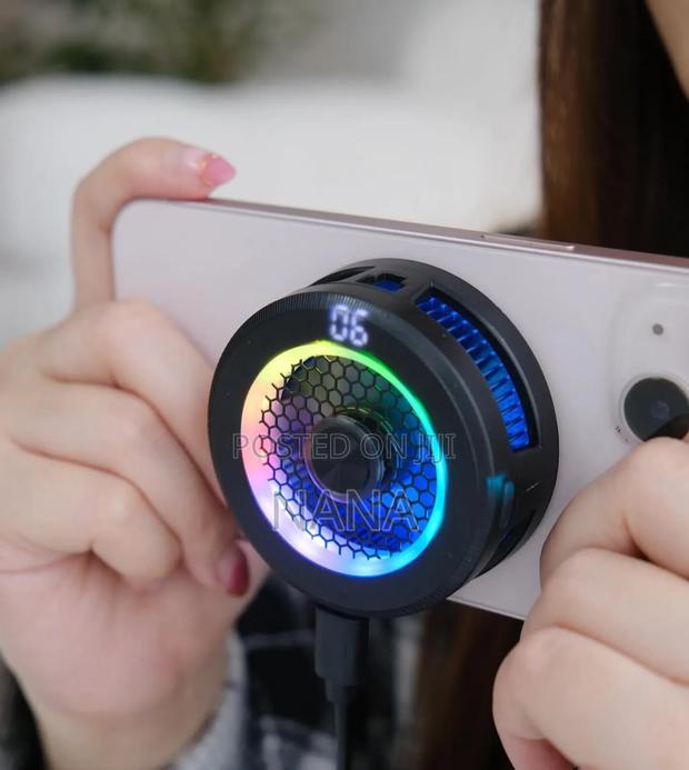 Magnetic Phone Cooler With Plate And Clipper · Photo 3