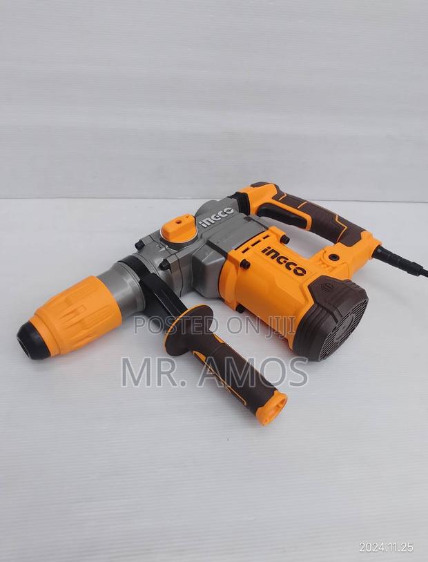 1600 Watt Rotary Hammer (Sds-Max) With 4pcs Bits Set - Rh · Photo 3