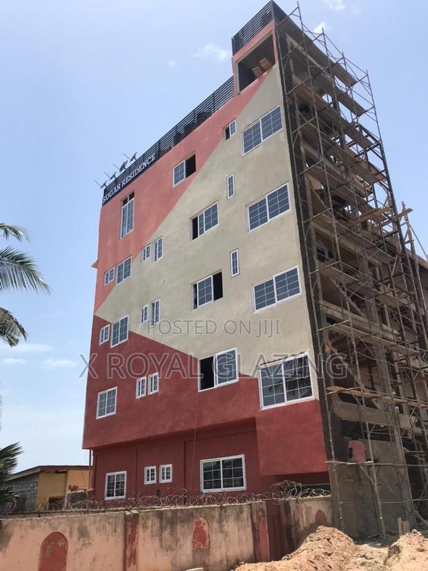 Aluminum Composite Glazed for Walls Well Installed photo 3