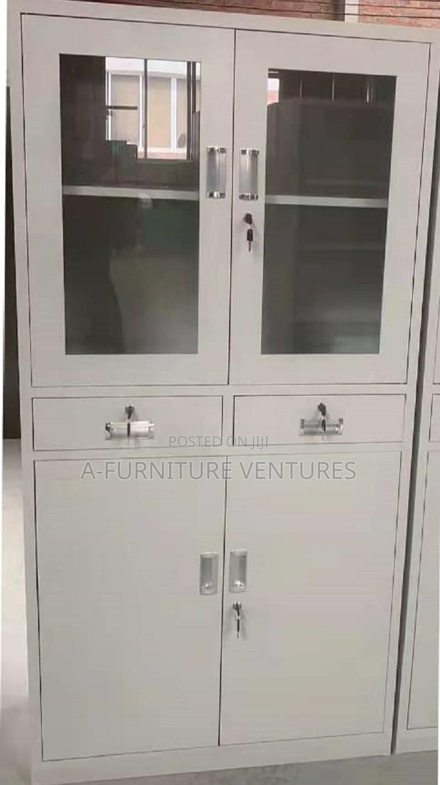 Cabinet With Two Drawers (180 X 85 X 39cm) · Photo 2