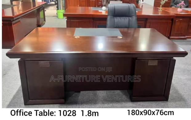Executive Office Table 1.8 (180 X 90 X 76cm) · Photo 2
