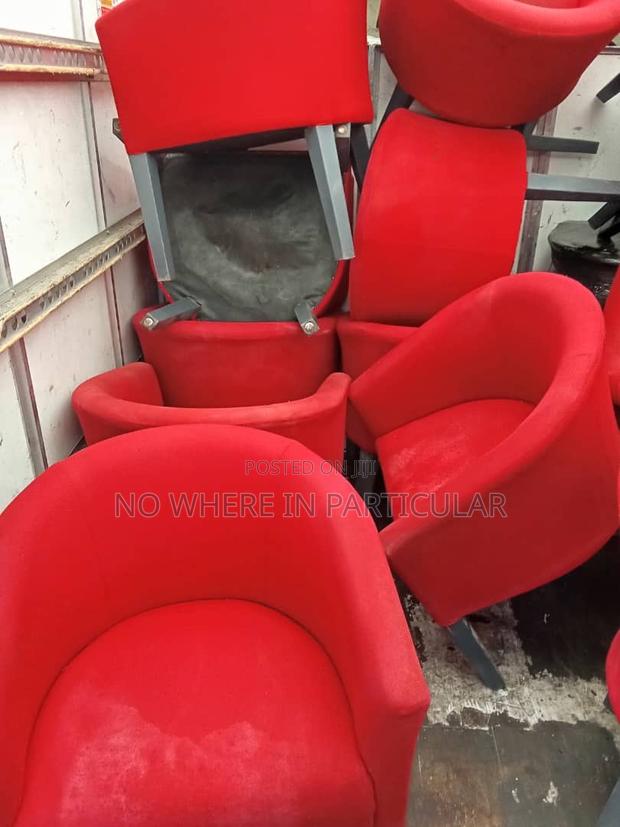 Bucket Chair · Photo 4