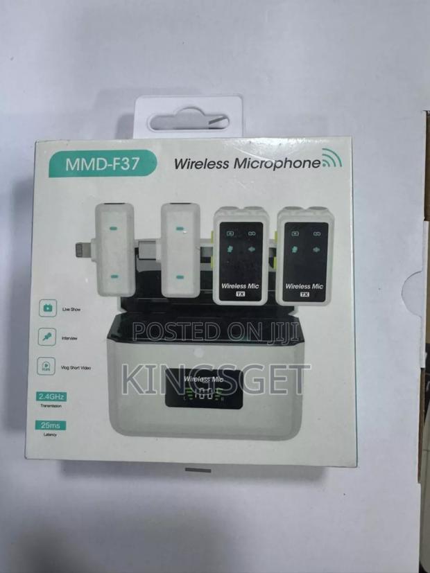 F37 Wireless Microphone · Photo 2