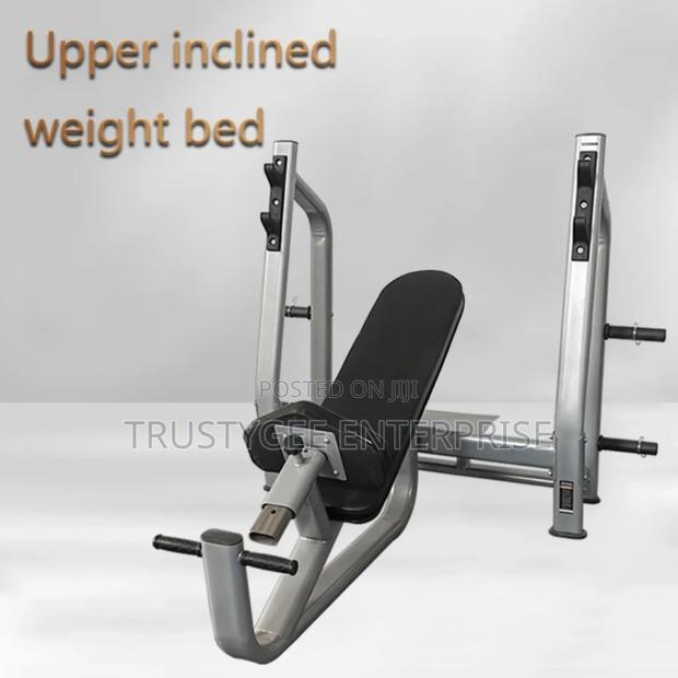 Commercial Incline Bench photo 3