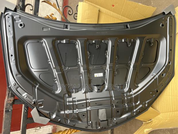 Toyota Corolla Bonnet 2014 to 2018 photo 2
