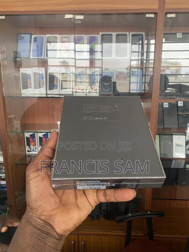 New Samsung Galaxy Z Fold6 256 GB Black · Photo 3