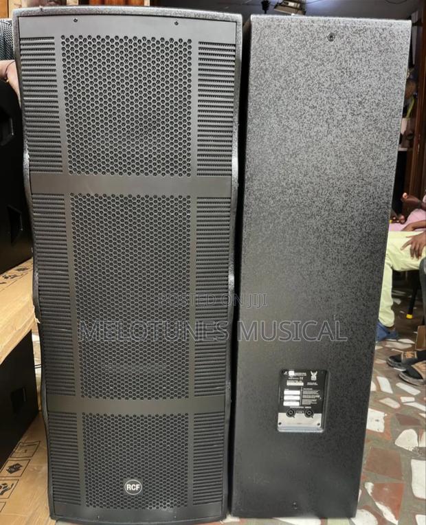 RCF V45 Full-Range Passive Loudspeakers. · Photo 4