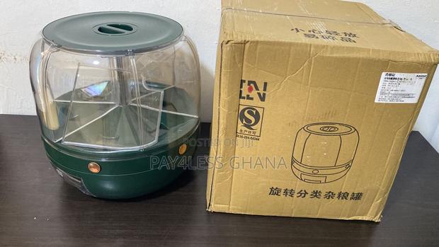 Rotating Cereal Dispenser
