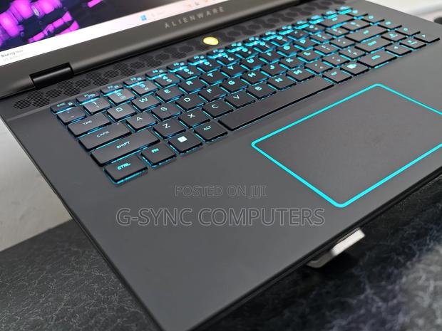 Laptop Dell Alienware M16 R2 16GB Intel Core Ultra 9 SSD 1T photo 3
