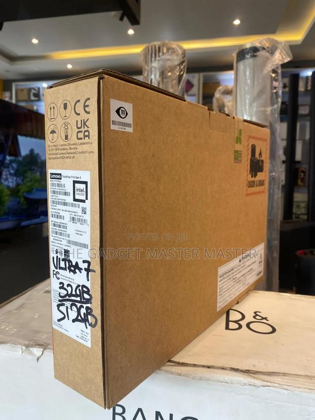 New Laptop Lenovo ThinkPad T14 32GB Intel Core Ultra 7 SSD 512GB · Photo 4