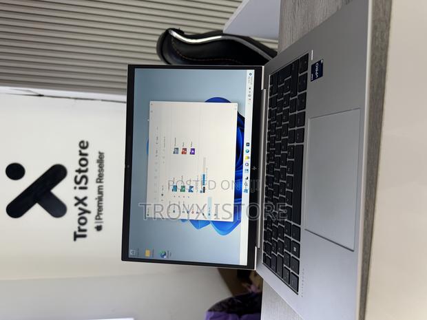 Laptop HP EliteBook 840 G9 16GB Intel Core I5 SSD 256GB