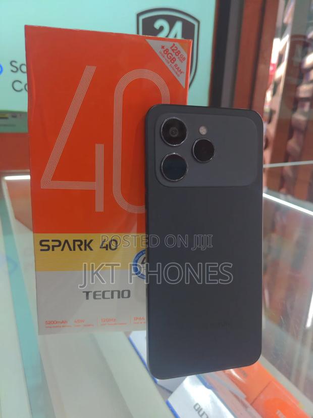 New Tecno Spark 40 128 GB Black photo 2