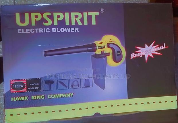 Blower 1200w · Photo 2