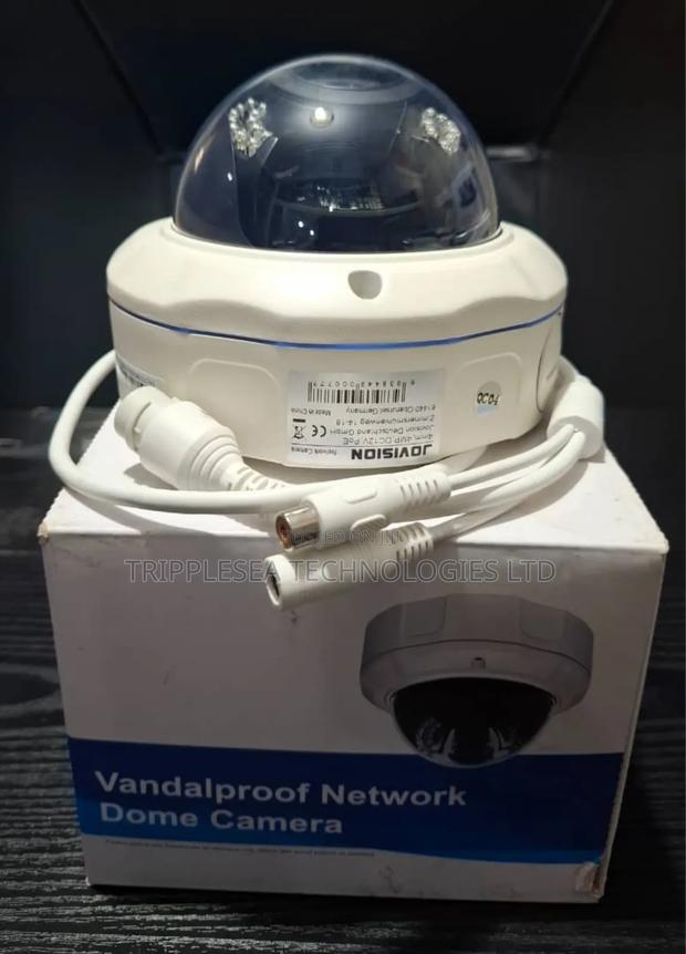 Vandal Proof Ip Dome -JVS -N4232sl · Photo 3