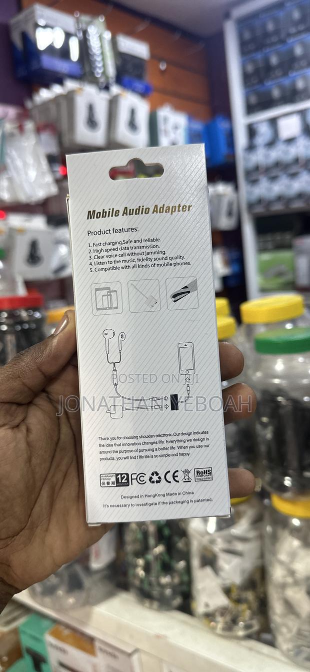 iPhone Audio Adapter Jack photo 2