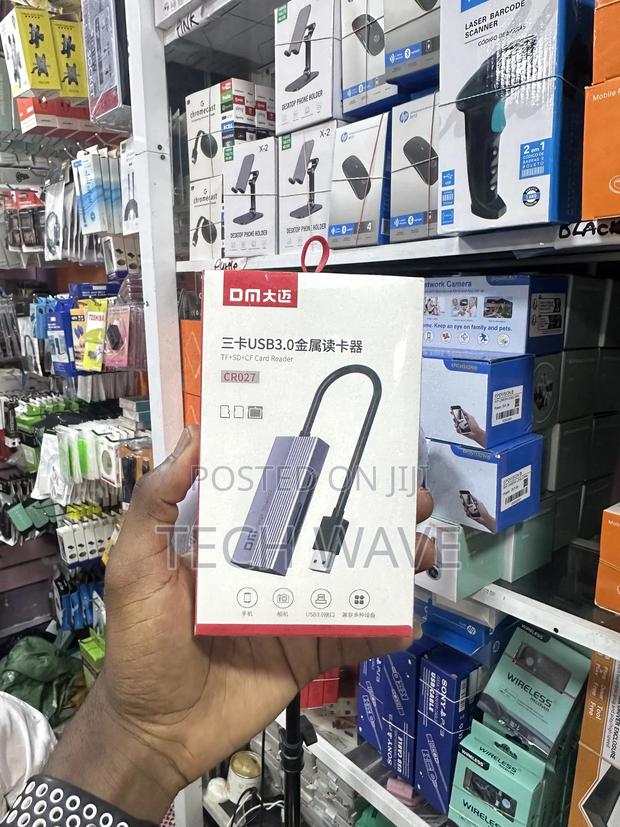 Usb 3.0 Tf-Sd-Cf Card Reader Combo photo 3