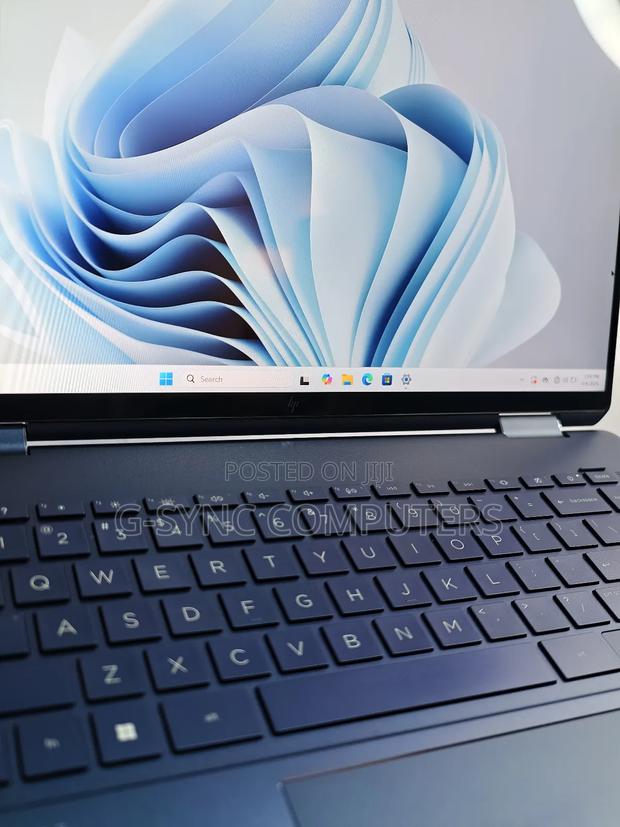 Laptop HP Spectre X360 15 16GB Intel Core i7 SSD 1T photo 4