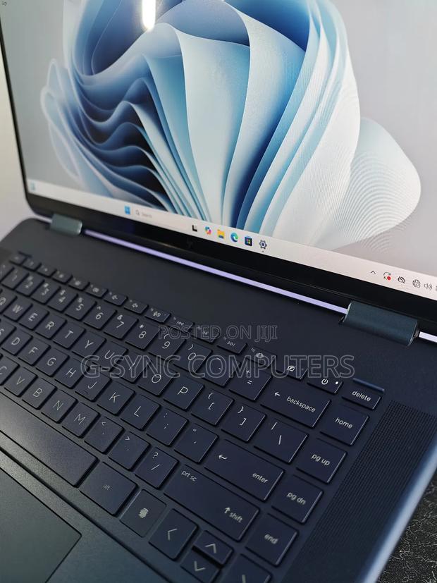 Laptop HP Spectre X360 15 16GB Intel Core i7 SSD 1T photo 5