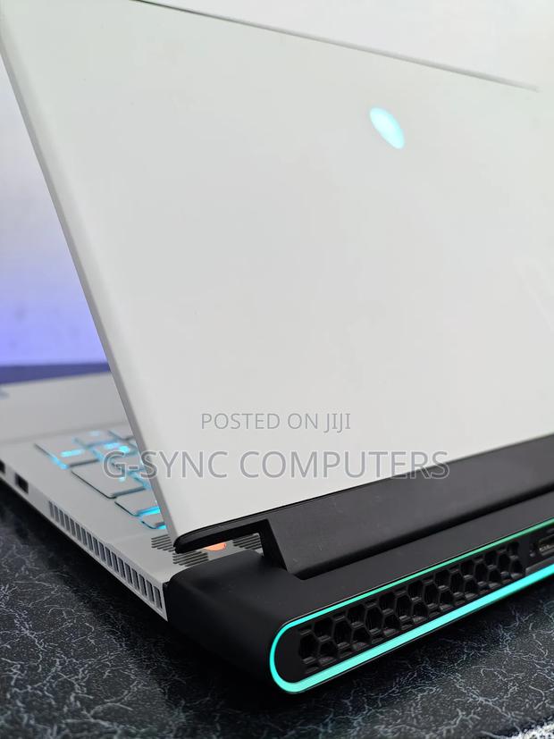 Laptop Dell Alienware M17 R4 16GB Intel Core i7 SSD 1T photo 7