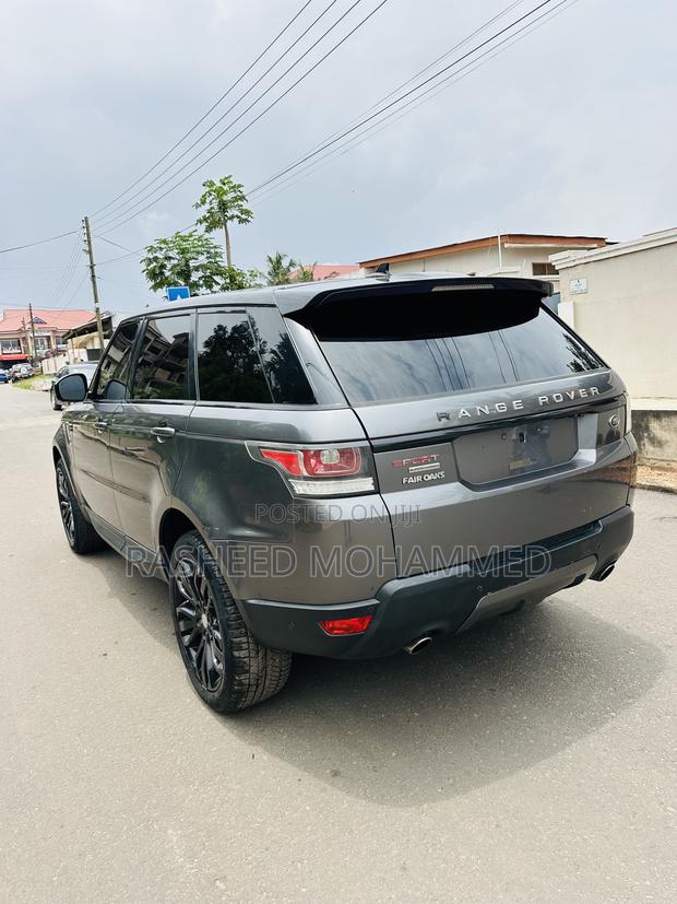 Land Rover Range Rover Sport HSE Td6 4x4 (3.0L 6cyl 8A) 2016 Gray