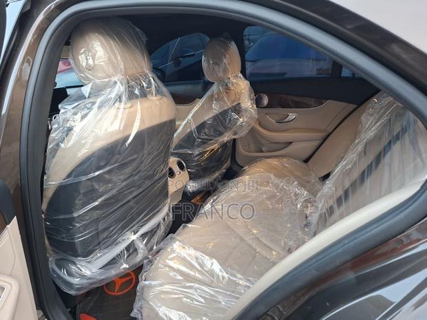 Mercedes-Benz C300 Luxury 4matic Sedan AWD (2.0L 4cyl 7A) 2017 Brown