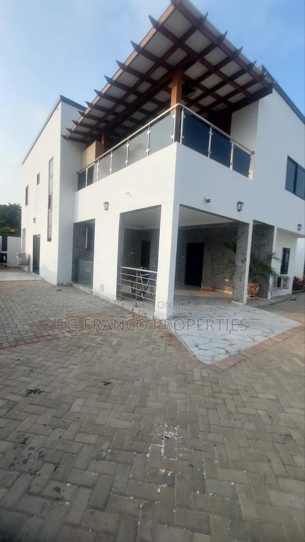 3bdrm Apartment in Kg Franco Properties, Airport Residential Area · Photo 3