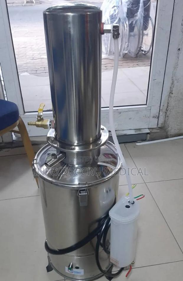 Water Distiler 10lrs · Photo 2