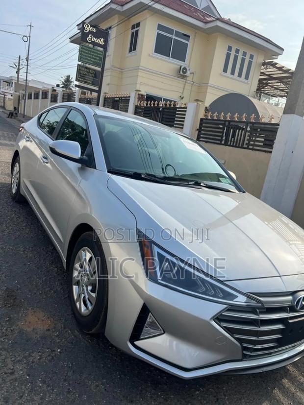 Hyundai Elantra SE 2019 Silver